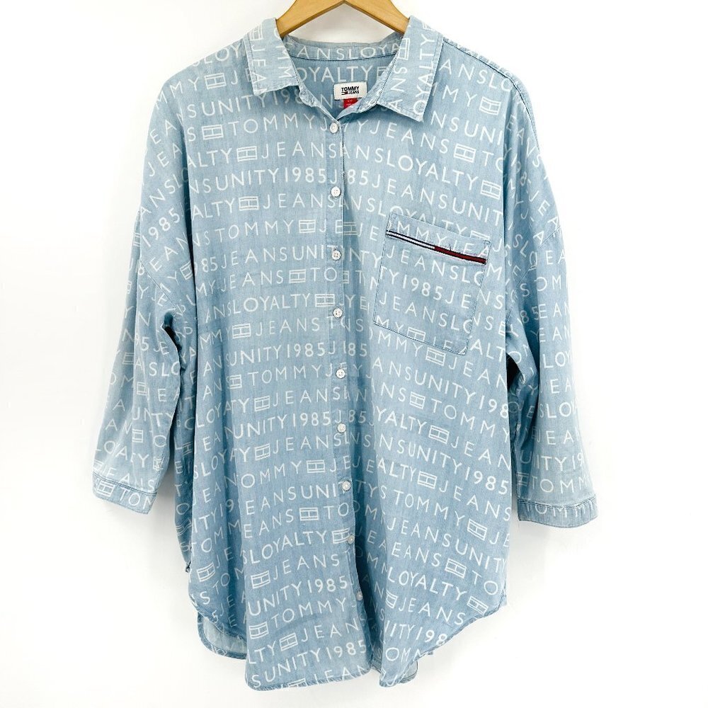 Tommy Hilfiger Chambray Spell Out 3/4 Sleeve Relaxed Y2K Button Front Large Top